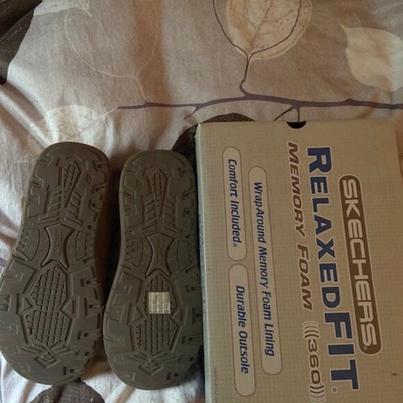 Mens Skechers Fur lined Suede Slippers - Picture 3 of 3
